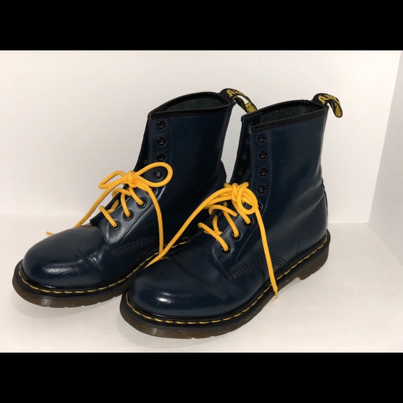 air wick dr martens